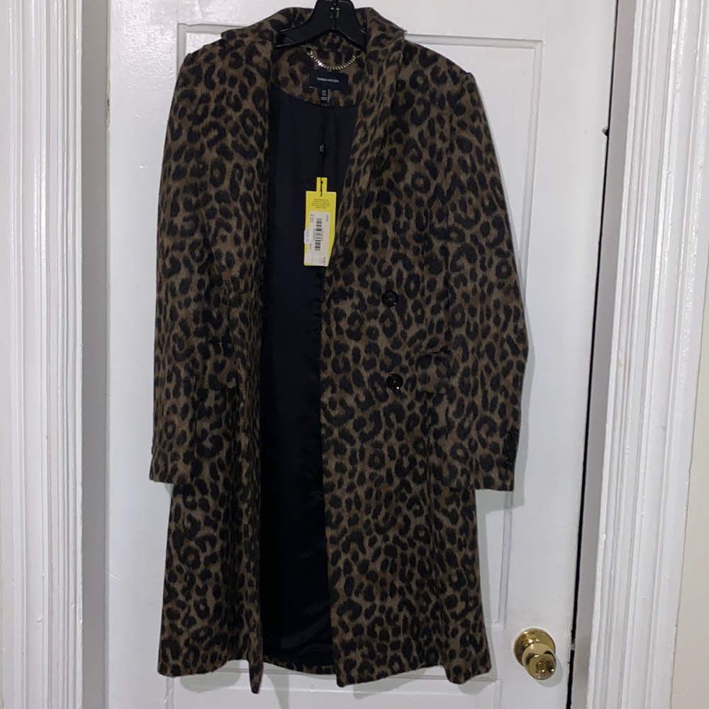 Woman coat US size 4